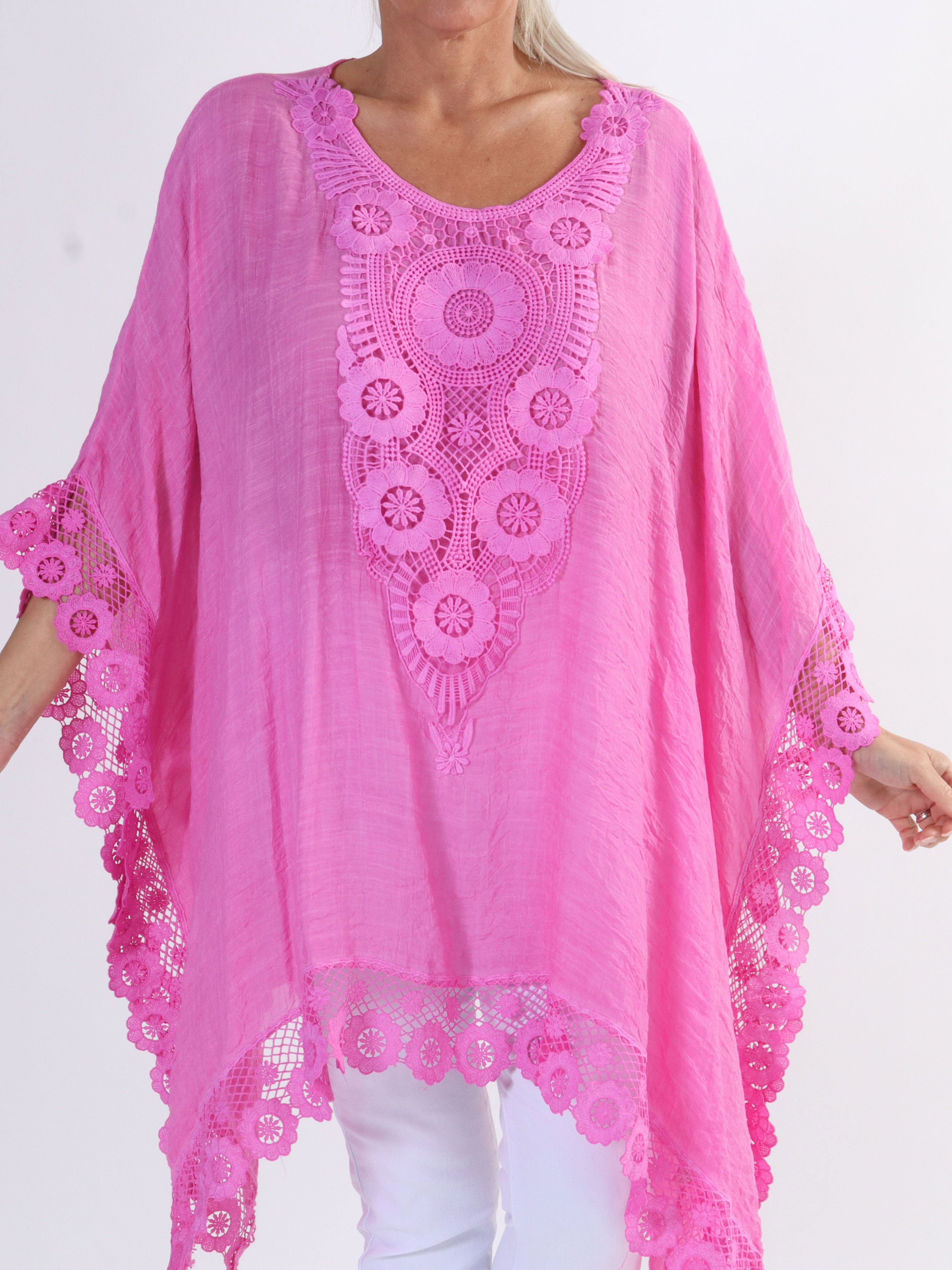 Leslie - Vacker plus size tunika med spetskanter